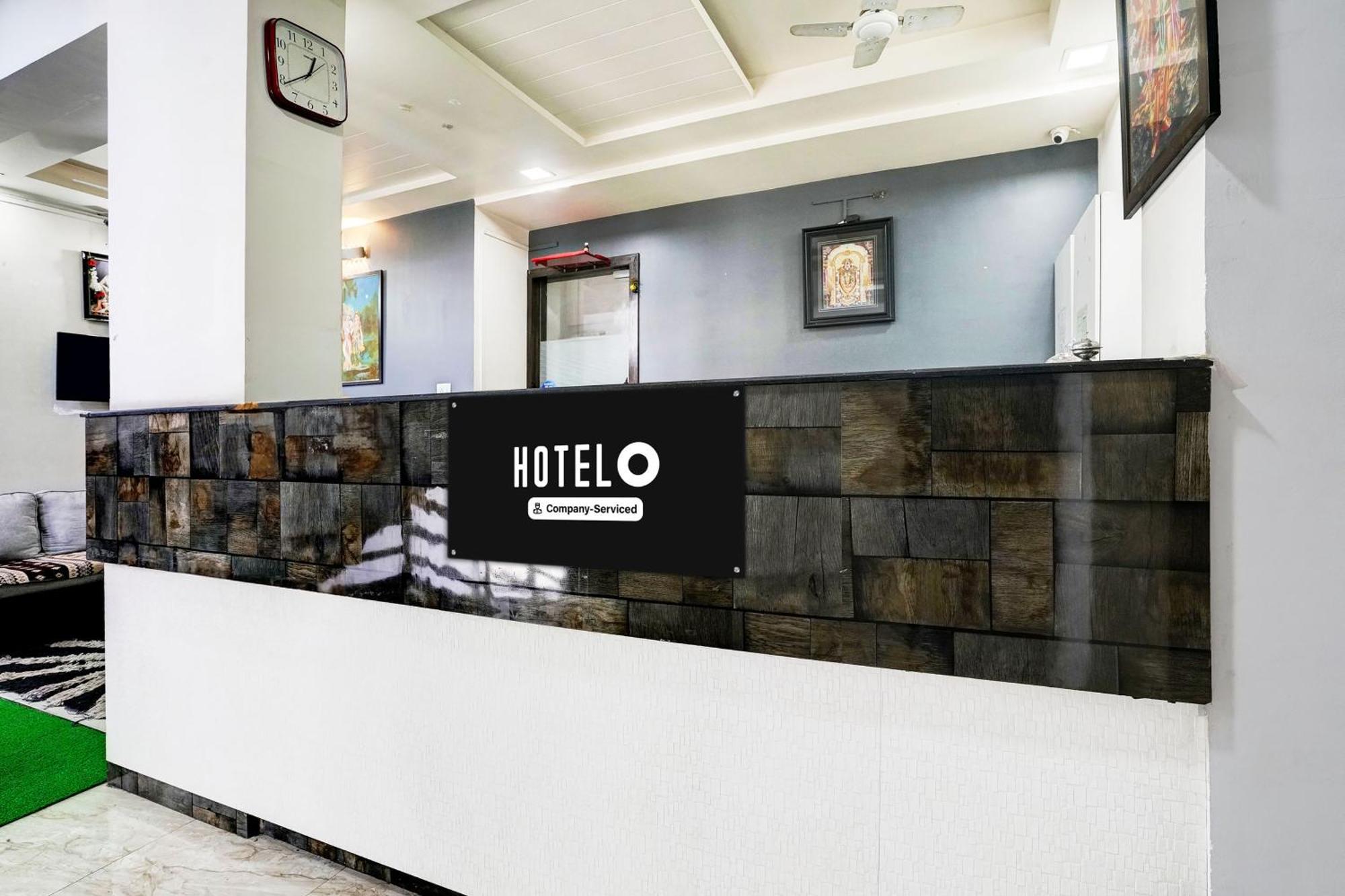 Super Hotel O Nashik Road Formerly The Address Hotel Dış mekan fotoğraf